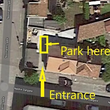 And Cozy - Parking Included! Apartmán *