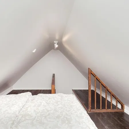 And Cozy - Parking Included! * Stavanger