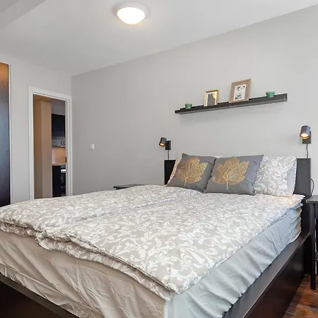 And Cozy - Parking Included! Leilighet Stavanger