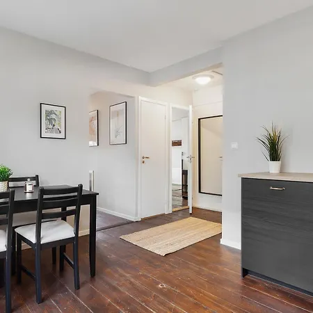 Apartamento And Cozy - Parking Included! *